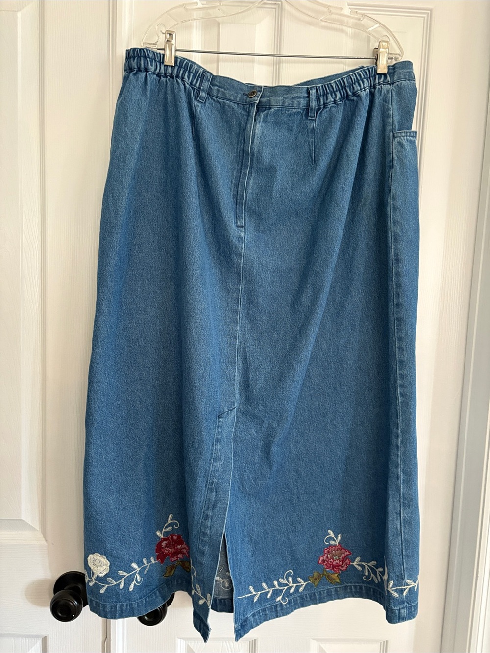 Denim & Co. Vintage Cottagecore Embroidered Blue Denim Maxi Skirt Plus size 2X - Picture 7 of 9